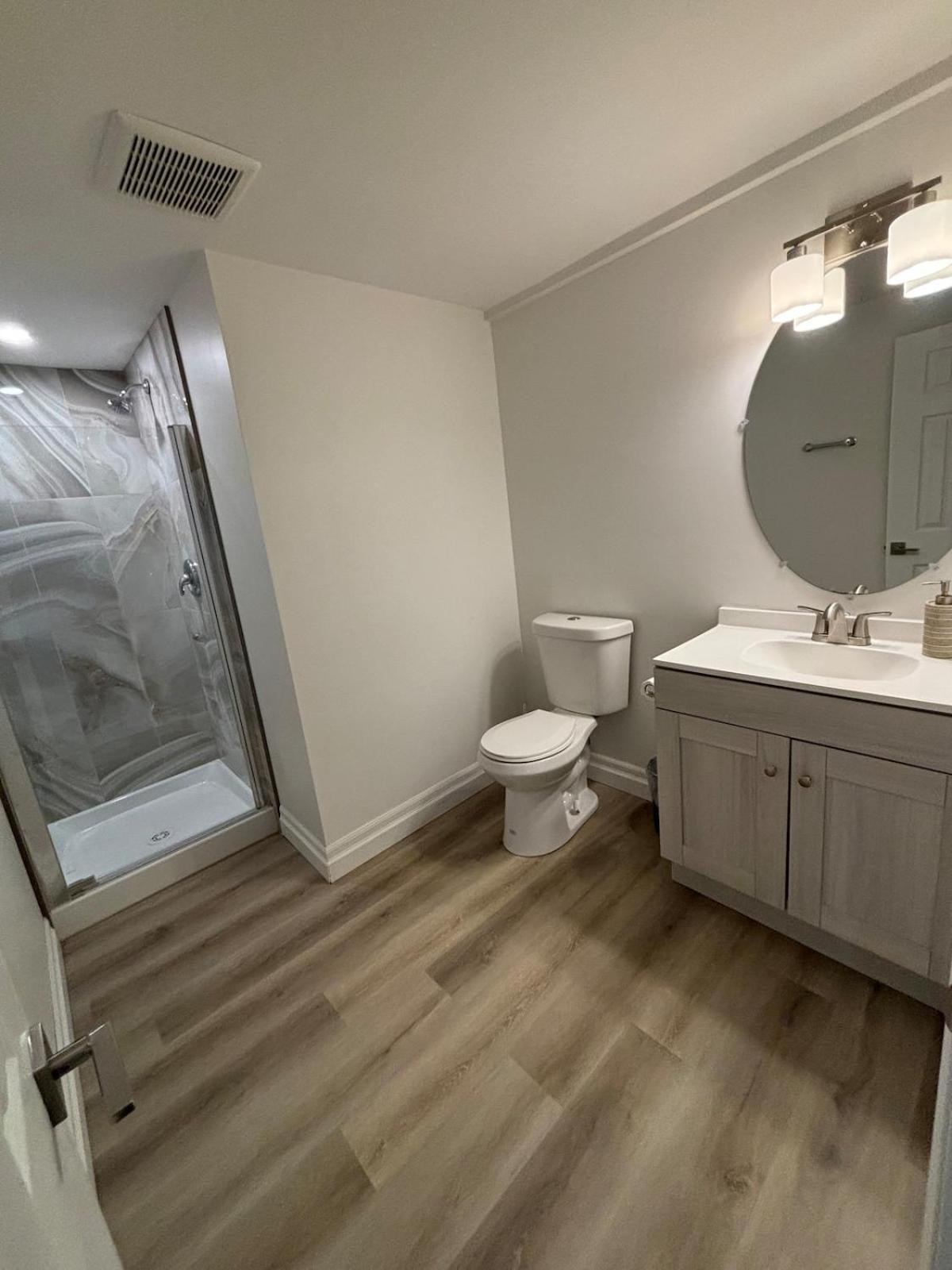 One-Bedroom Unit At Vista Hill Waterloo Eksteriør billede